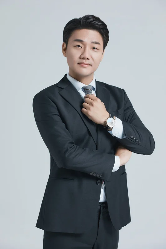 장명관